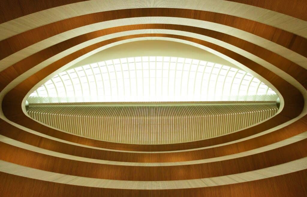 Rechtswissenschaftliche Bibliothek, Rämistrasse, Zürich, Switzerland. Photo by Daniel Carmona on Unsplash

